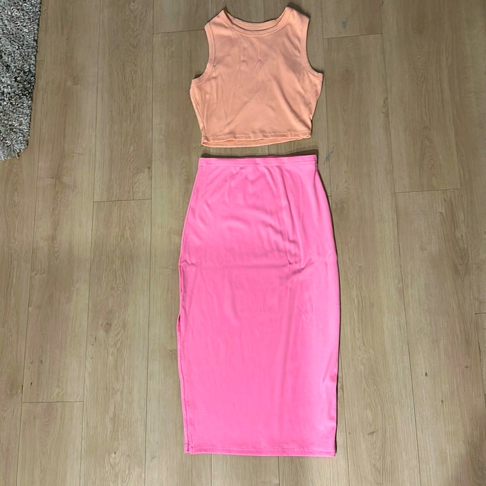 Two-piece skirt set